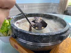 墨脱石锅东山羊-墨脱石锅椰子鸡•香草鸭•东山羊(大东海店)