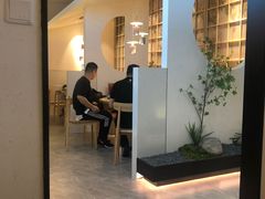 -蜜桃餐厅·伴山(绿宝广场店)