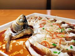 清蒸武昌鱼-莲餐厅·湖北菜·藕汤是头牌(愚园路店)