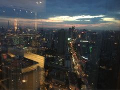 唐拉雅秀思创-唐拉雅秀酒店-西锦汇空中BBQ·思创餐厅