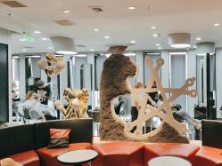 -TOP HAIR SALON