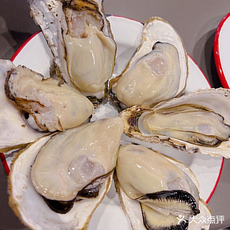 广州｜CBD用情最深的大排档[调皮]