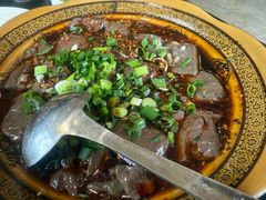 -周老三跷脚牛肉·全牛火锅(非遗传承店)