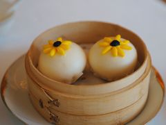 凤凰流沙包-伯衡55·吉品轩(乌鲁木齐南路店)