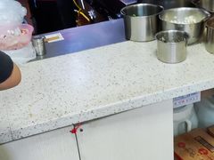-晏家生料王(民主路店)