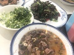 -何记羊汤馆(丽水佳源店)