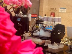 -向花仕Bloomy Life咖啡鲜花(益田假日店)