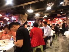 -鲜入围煮花胶鸡海鲜火锅