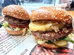 -The Habit Burger Grill 哈比特汉堡(复兴soho店)