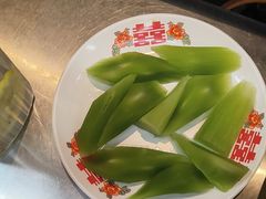 -肖婷姐大铁锅重庆火锅(南湖店)