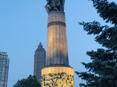 -人民防洪胜利纪念塔