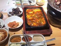 -秋香家韩式炭火烤肉(磐石路店)