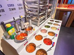 调料台-由衷贵州酸汤牛肉火锅(新桥店)