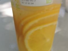 -奈雪的茶(华侨城创意园店)
