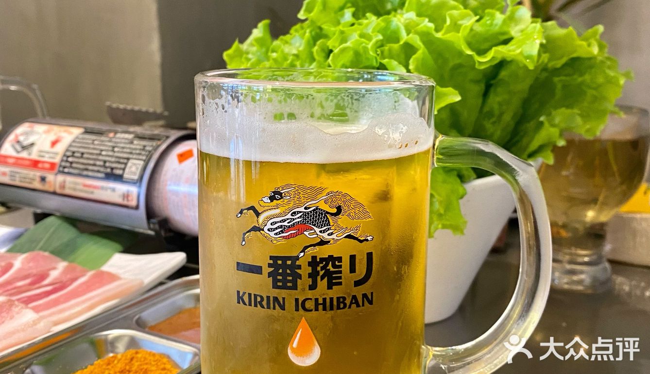 喝喝小酒撸个串•这家烤场挺赞的呀