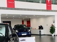 -TESLA 特斯拉(北京南四环中路特斯拉中心)