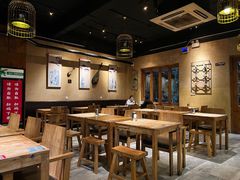 大堂-串大叔炭火烤串·鸡西大冷面刀削面(总店)