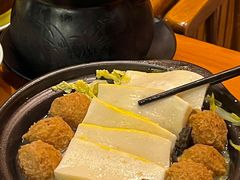 -莲餐厅·湖北菜·潜江小龙虾店(愚园路店)