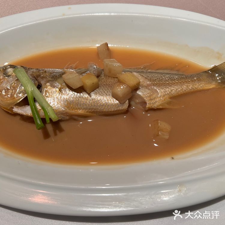 返杭前的最后一顿 —— 台州餐饮龙头企业的新荣记