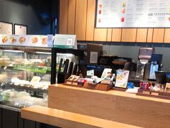 -星巴克(广州南站A18检票口楼上)