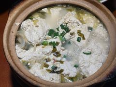 -魏铭鱼头捞饭(晋阳路店)