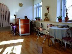 -维纳斯化妆摄影学校