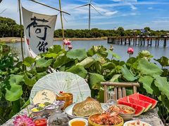 -七的湖·晚芳亭·阳澄湖农家菜·大闸蟹(莲花岛店)