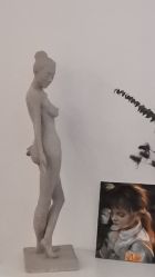-一个差评成就的纹眉店