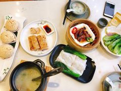-乜都得港式茶楼(天贵路店)