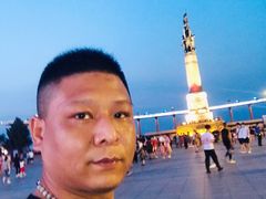 -人民防洪胜利纪念塔