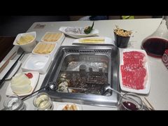 -海底捞火锅鲜切牛肉主题店(长寿路店)