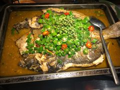 -探鱼·鲜青椒爽麻烤鱼(广州欣荣广场店)
