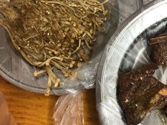 -亮亮烧烤(积玉桥总店)