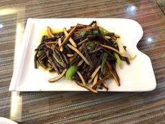 -自游人·美食一楼·地道徽菜(三十年名店)