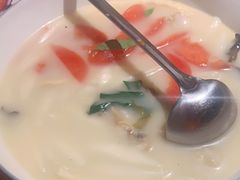 -荷塘秋月·本帮江浙菜(国权路店)