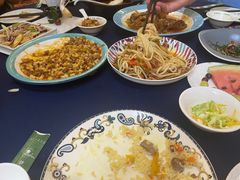 -伊带伊路新疆美食府(呼家楼店)