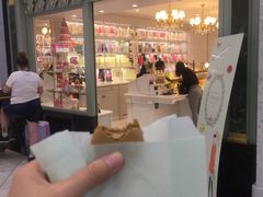 -ladurée(戴高乐机场T 2F店)