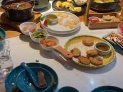 -荷塘秋月·本帮江浙菜(国权路店)