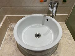 -维也纳酒店(广州京溪南方医院同和地铁站店)