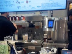 -霸王茶姬(上海静安大悦城店)
