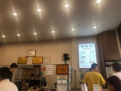 -陆长玖古法猪脚饭(玄风桥店)
