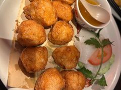 -大头虾越式风味餐厅(光明广场店)