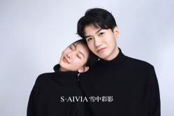 -雪中彩影婚纱摄影·微光艺术中心