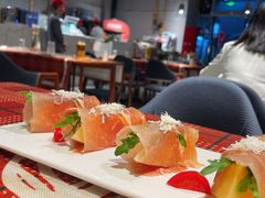 帕尔玛火腿配哈密瓜-Primo·丽莫意大利窑烤披萨