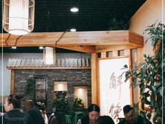 大堂-清风园肘子馆(万家大激店)