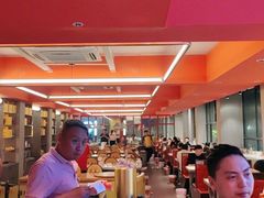 大堂-王红军龙虾(新民路店)