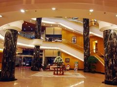 -昆明中心皇冠假日酒店