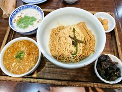 -蟹上黄·蟹黄面·江南糖水(人民广场店)
