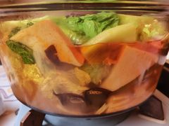 -满格嗦新疆椒麻鸡火锅.炒米粉(川大江安校区店)