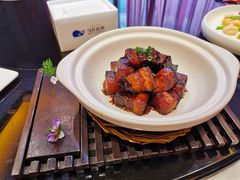 马仕金牌酱肉煲-马仕玖煲·融合菜·酥不腻烤鸭(人大店)